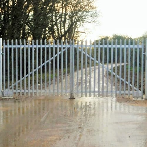 commercial_swing_gates_1-500x500